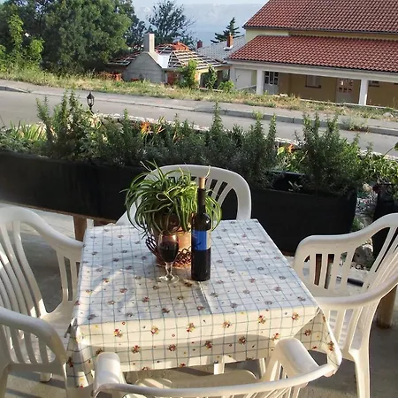 5479c Apartment Novi Vinodolski